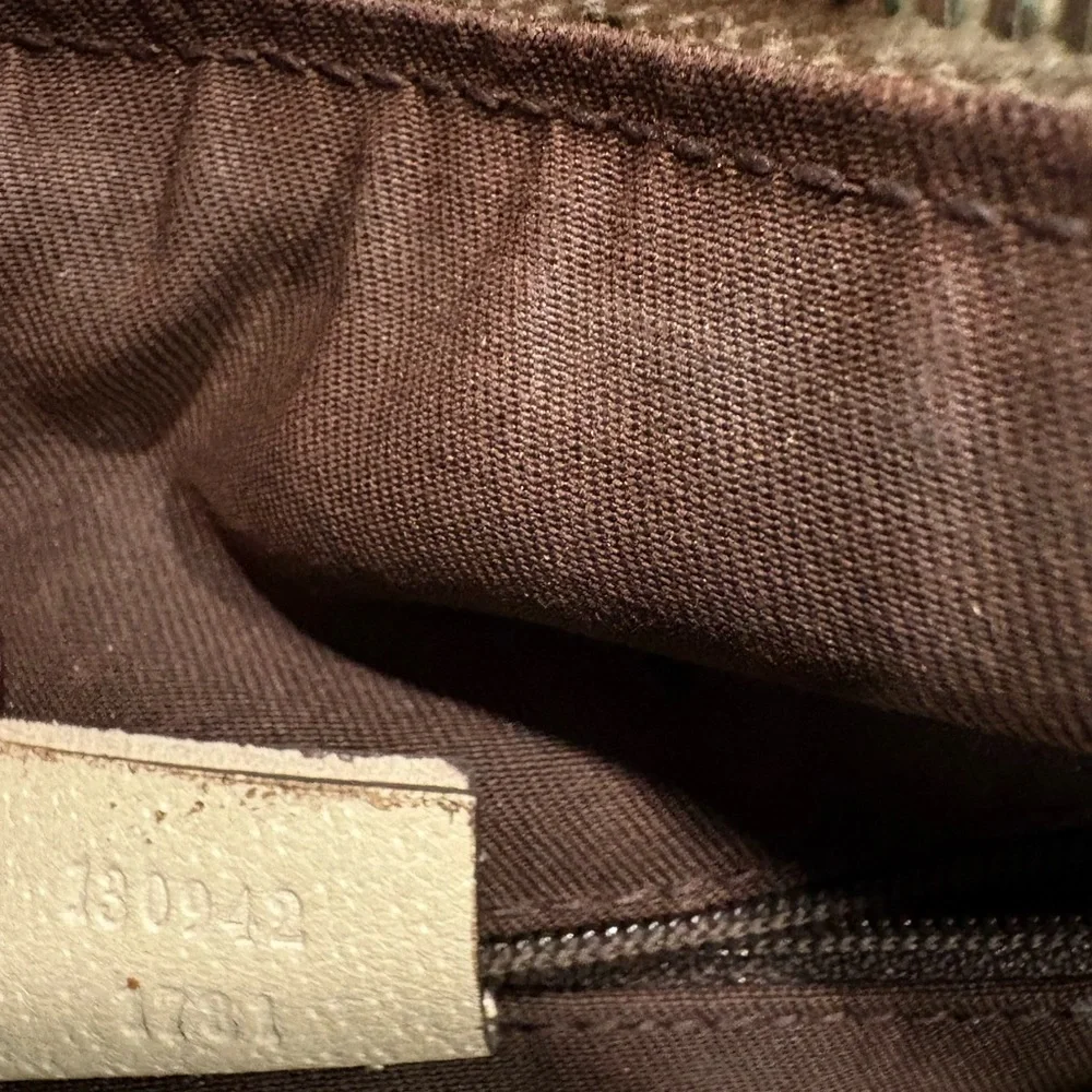 Gucci Beige and Brown Boston Style Monogram Tote Medium - Picture 5 of 11